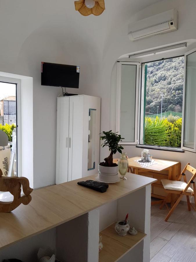 Mini Ca Del Borgo Apartment Finale Ligure Exterior foto