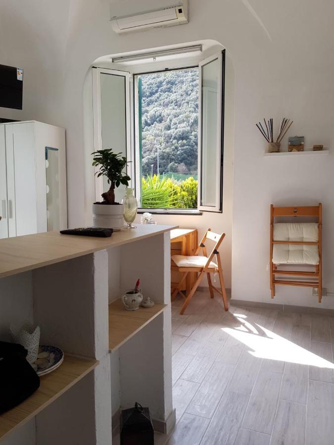 Mini Ca Del Borgo Apartment Finale Ligure Exterior foto